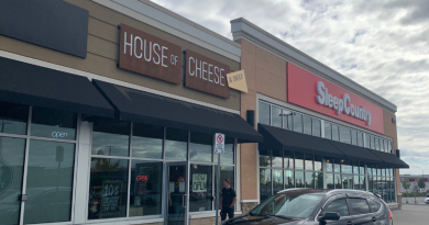 Barrhaven House of Cheese Closes