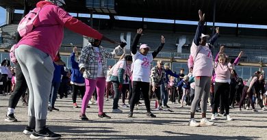 Breast Cancer Survivors ‘Run for the Cure’ at Rideau Carleton Raceway